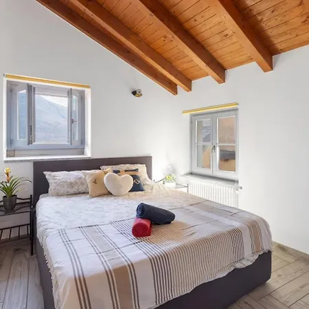 Casa Valy Apartment Cannobio