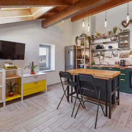 Casa Valy Apartment Cannobio